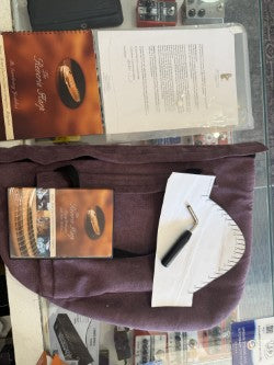 REVERIE HARP - WITH BAG , TUNER , BOOKS ,DVD & TUNING HAMMER - Secondhand