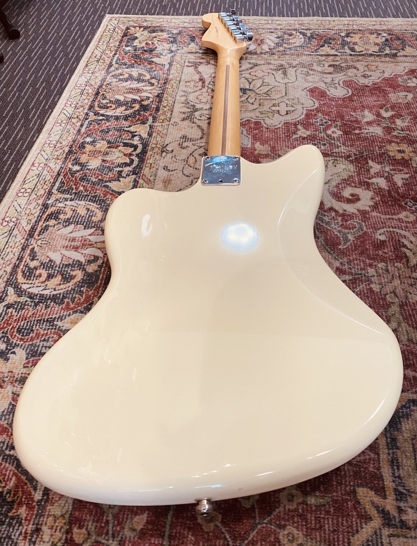 FENDER JAZZMASTER PRO SERIES WITH CASE - Olympic WHITE (Pre-Loved)